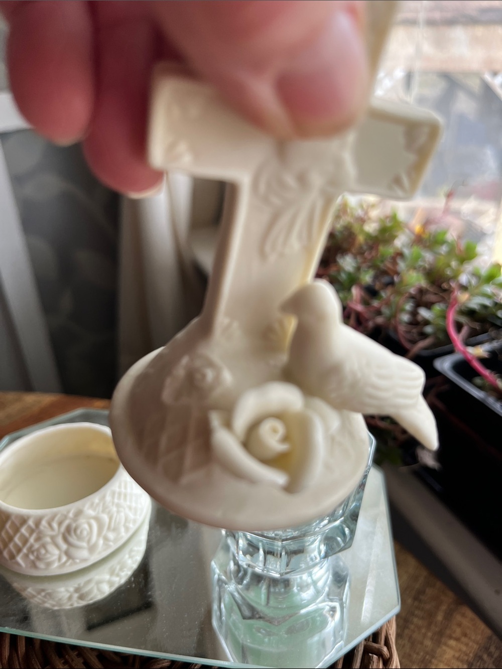 Ivory Ceramic Cross Trinket Box with Dove and Rose - Picture 4 of 9